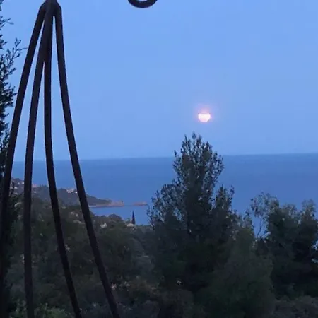 ヴィラ Nouveau ! Pleine Nature Et Vue Au Lavandou *