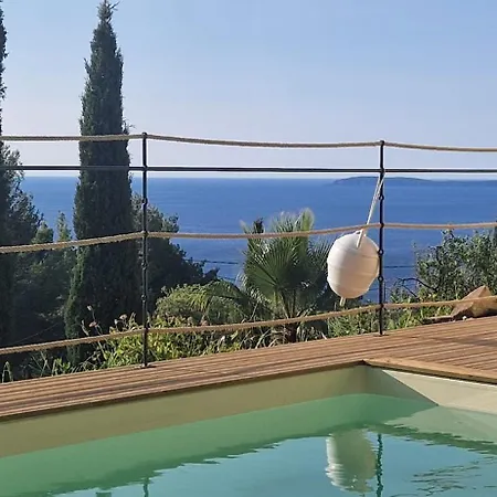 ヴィラ Nouveau ! Pleine Nature Et Vue Au Lavandou