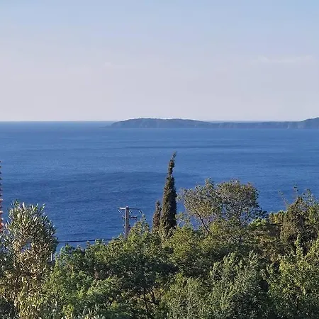 Nouveau ! Pleine Nature Et Vue Au Lavandou Вілла Ле-Лаванду
