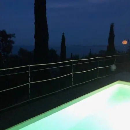 Nouveau ! Pleine Nature Et Vue Au Lavandou Villa