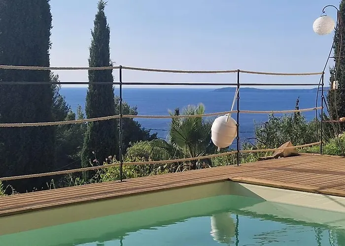 Nouveau ! Pleine Nature Et Vue Au Lavandou * Le Lavandou