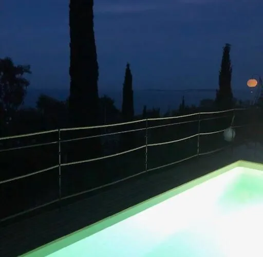 Nouveau ! Pleine Nature Et Vue Au Lavandou Villa