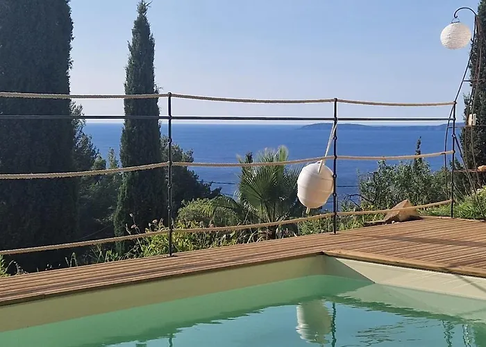 Villa Nouveau ! Pleine Nature Et Vue Au Lavandou